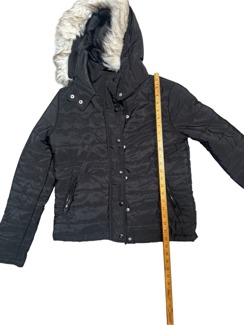 Ambiance Outerwear Black Puffer Jacket Faux Fur Hood Quilted NWOT Size S - Picture 3 of 12
